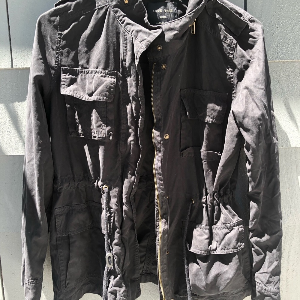 Black light coat